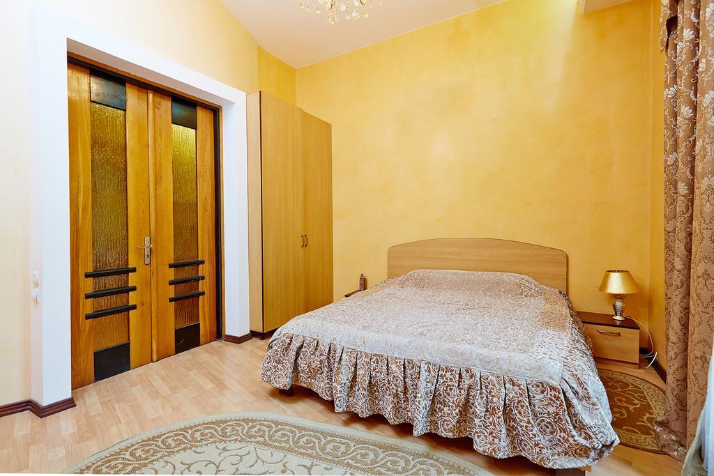 Apartment Deribasovskaya With Jacuzzi Odesa Exterior foto